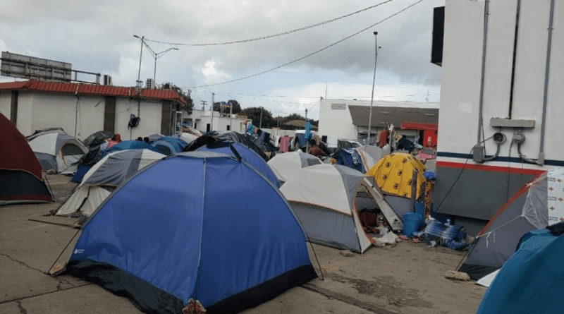 10.000 cubanos peligran en México mientras esperan asilo de Estados Unidos