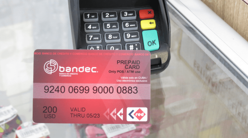 BANDEC habilita tarjetas en MLC para viajeros internacionales
