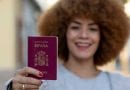 chica-con-pasaporte-español