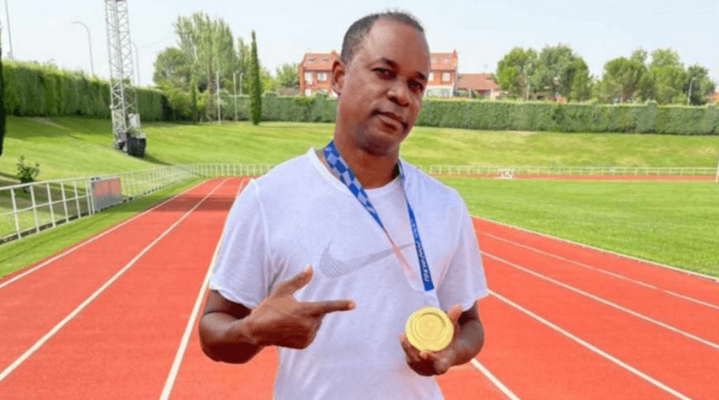 Iván Pedroso: el entrenador cubano que fabrica medallistas de ORO