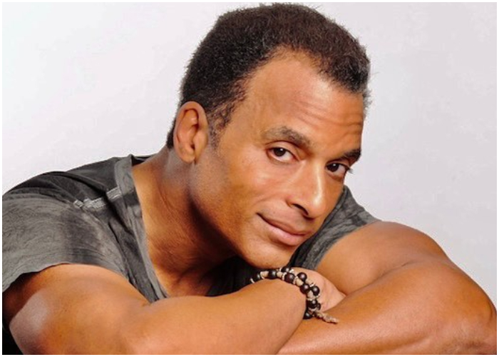 JON SECADA ARTISTAS CUBANOS ESTADOS UNIDOS