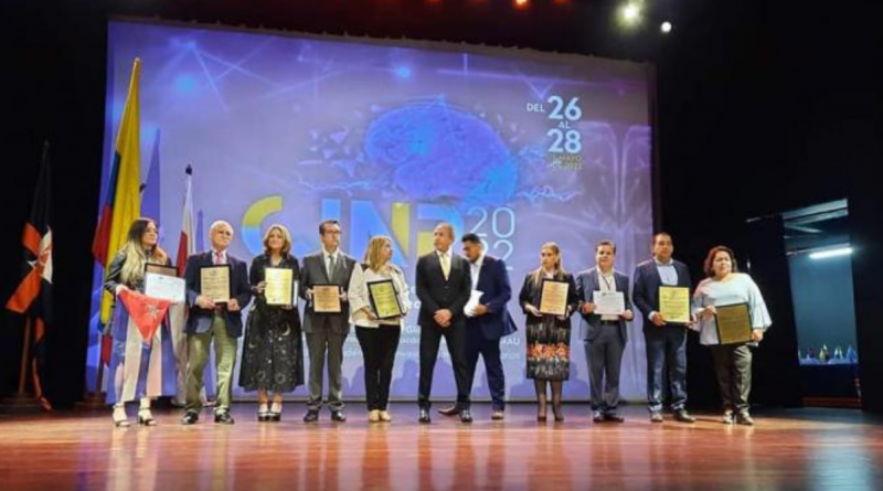 Médicos cubanos reciben Premio Mundial de la Ciencia Eureka 2022