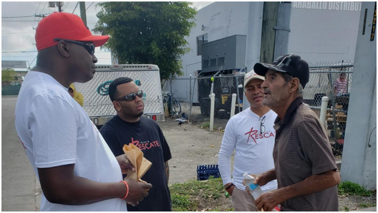 Iglesia en Miami acoge a cubanos recién emigrados a EEUU Iglesia en Miami acoge a cubanos recién emigrados a EEUU