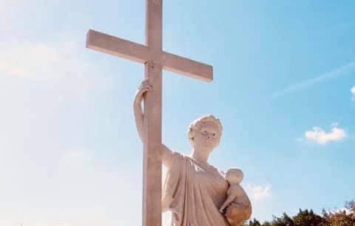 tumba la milagrosa cementerio colon