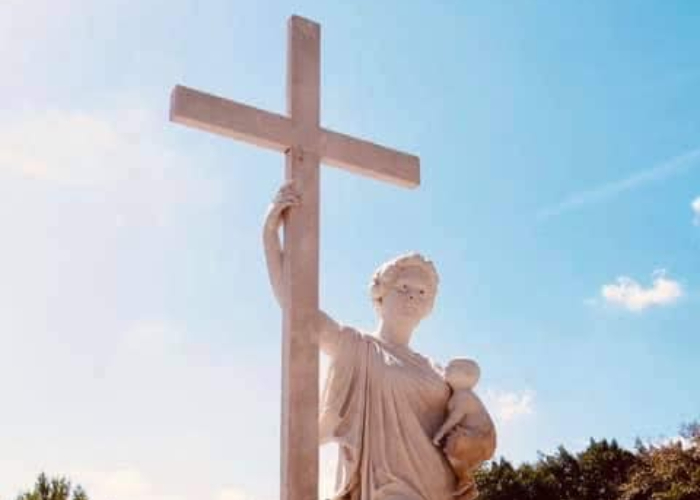 tumba la milagrosa cementerio colon