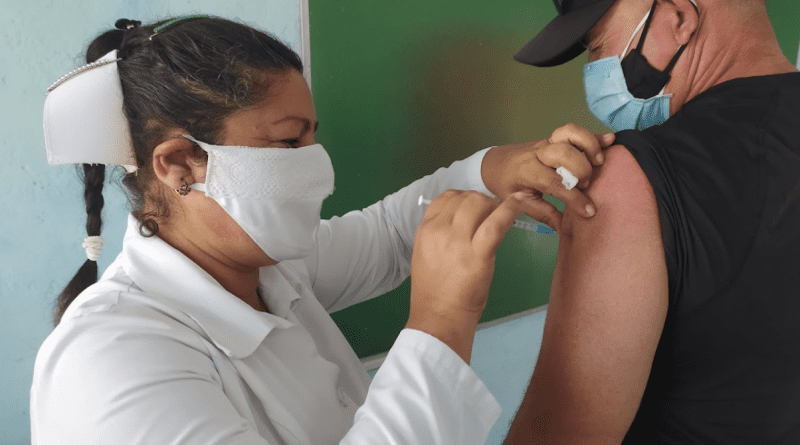 Vacuna cubana contra el dengue estará disponible este año