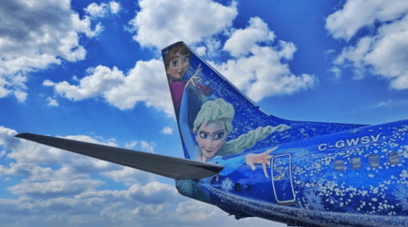 Aparece un avión temático de la película Frozen en aeropuerto cubano