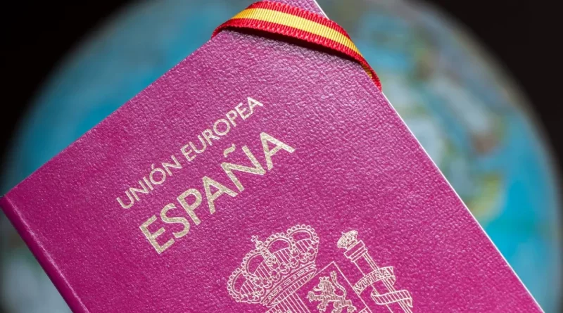 ¿Se puede obtener la nacionalidad española por ser padres de un menor español?