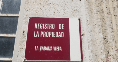 Bufetes de La Habana suspenden legalización de documentos