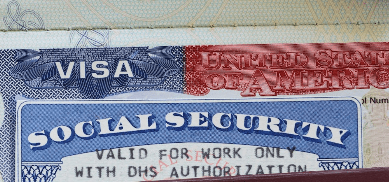 ¿Cuánto tarda en llegar la Green Card después de pagar?