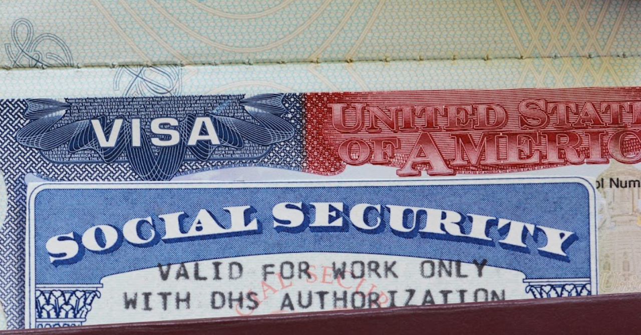 ¿Cuánto tarda en llegar la Green Card después de pagar?
