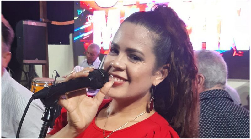 cantante botellazo orquesta original manzanillo