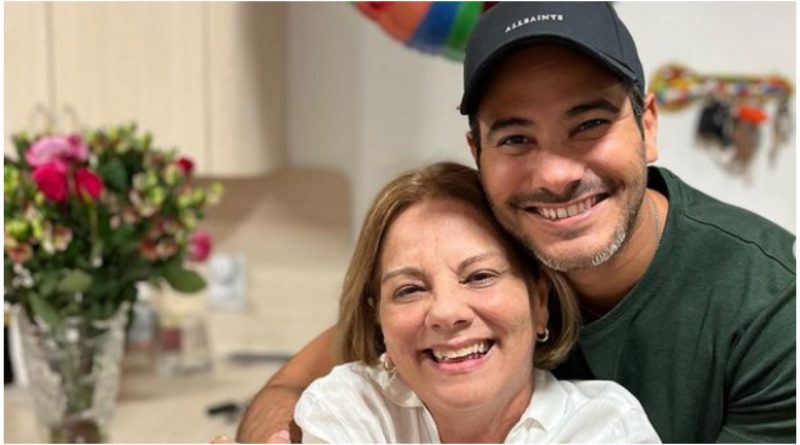 Carlos Enrique Almirante madre