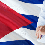 Programa promete abrir nuevas puertas para médicos cubanos en Estados Unidos