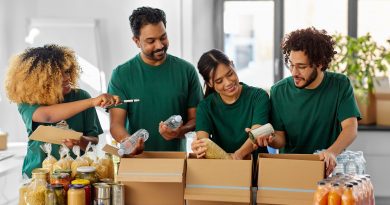 Ayudas a inmigrantes en España