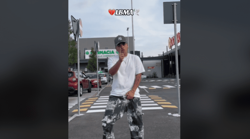 Cubano bailando música del Taiger con estilo en TikTok.