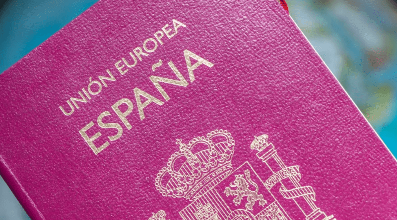 cómo se puede perder la nacionalidad española y las formas de evitarlo.