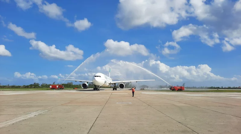 Primer vuelo de iberojet conecta madrid con villa clara