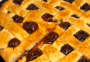 El clásico pie de guayaba cubano, dorado, crujiente y con aroma a infancia.