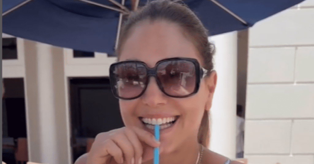 Daisy Fuentes como Maya Morgan en Baywatch (2000)