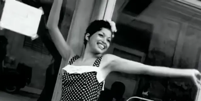 la flaca-jarabe de palo-captura de pantalla-jarabe de palo oficial-youtube
